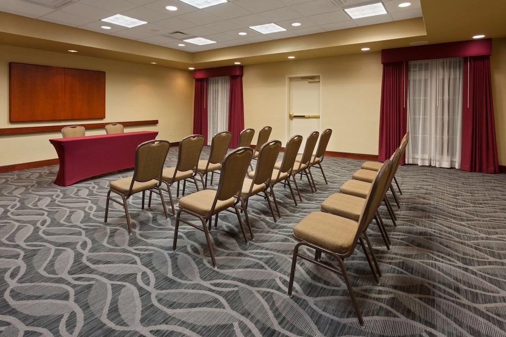 Homewood Suites By Hilton Gainesville Exterior photo