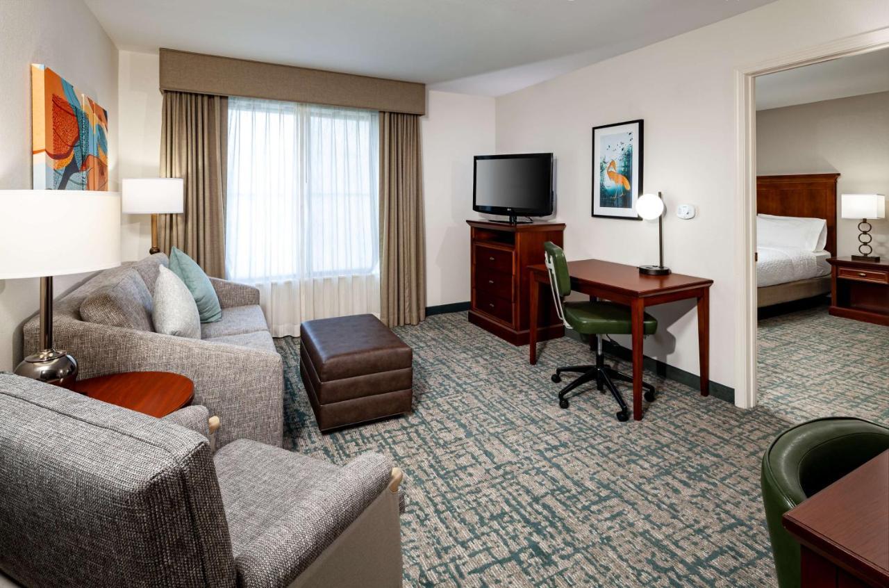 Homewood Suites By Hilton Gainesville Exterior photo