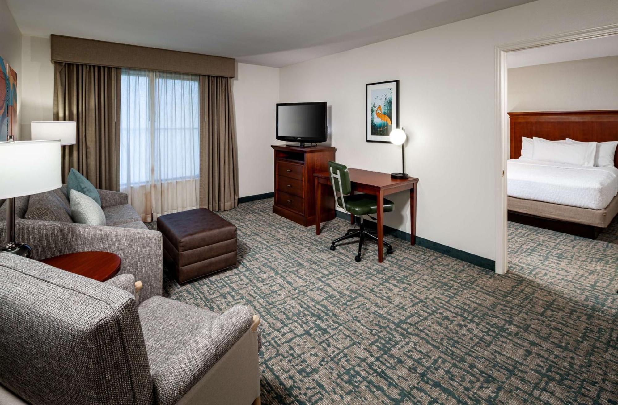 Homewood Suites By Hilton Gainesville Exterior photo