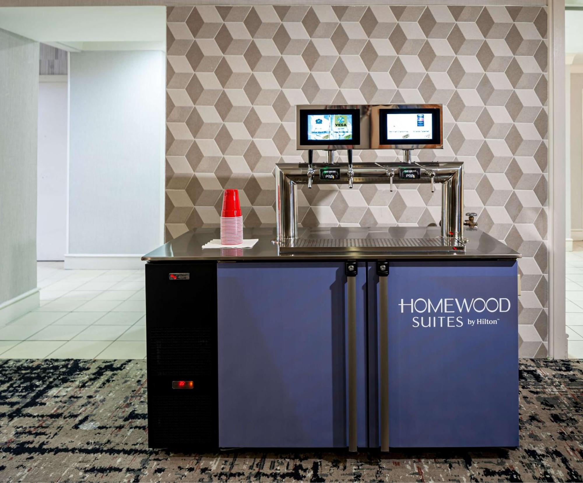 Homewood Suites By Hilton Gainesville Exterior photo